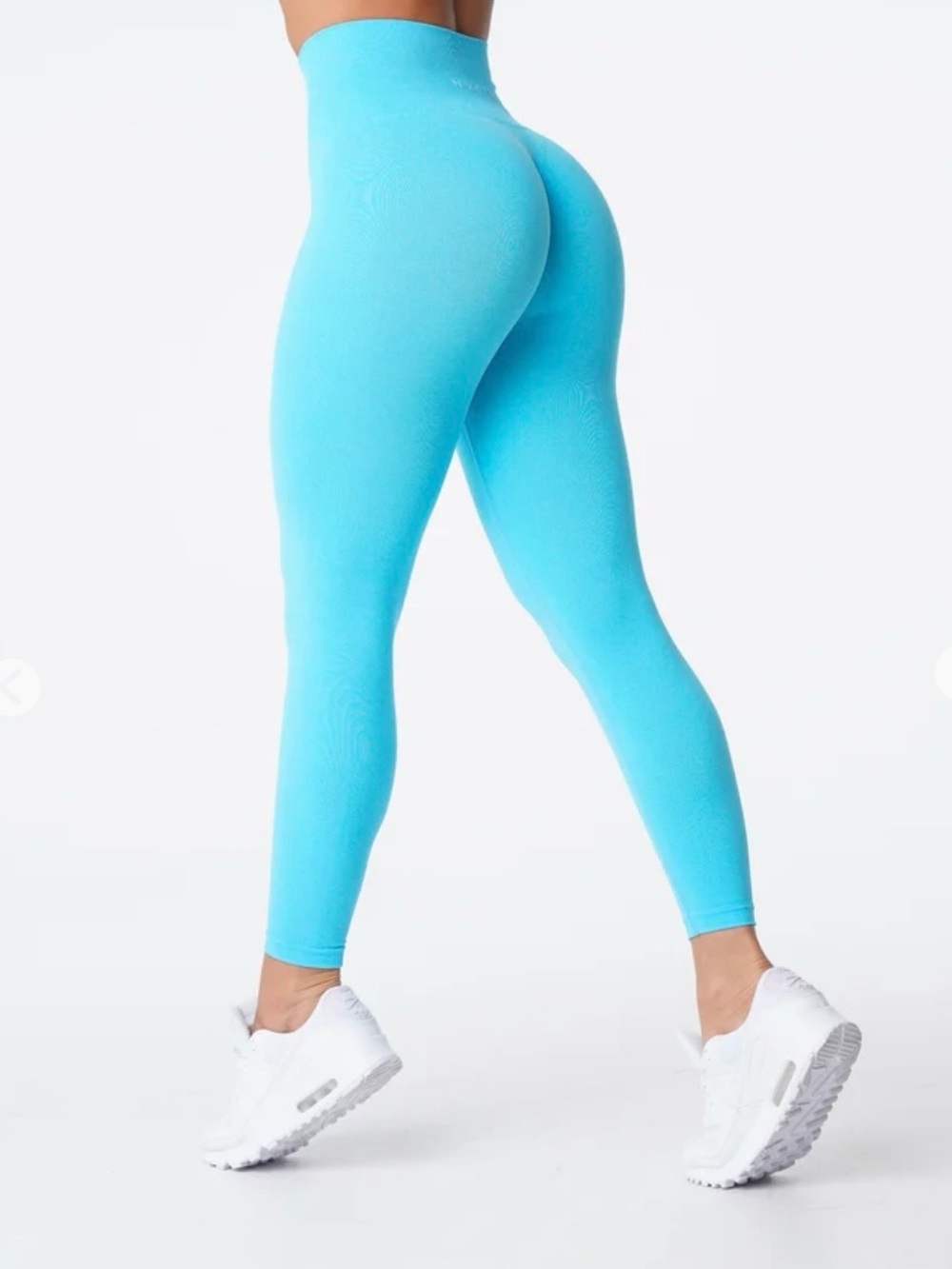 NVGTN Aqua Blue Seamless Leggings